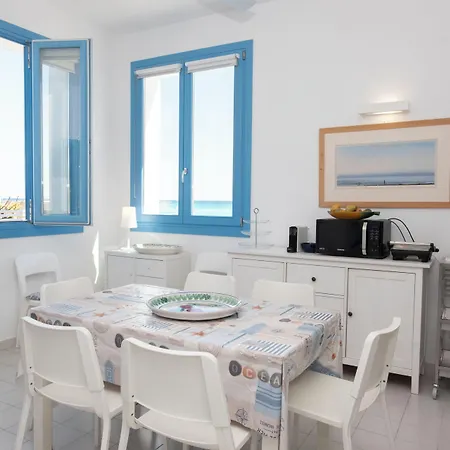 Casa Blu Sul Mare E Centralissima Hébergement de vacances